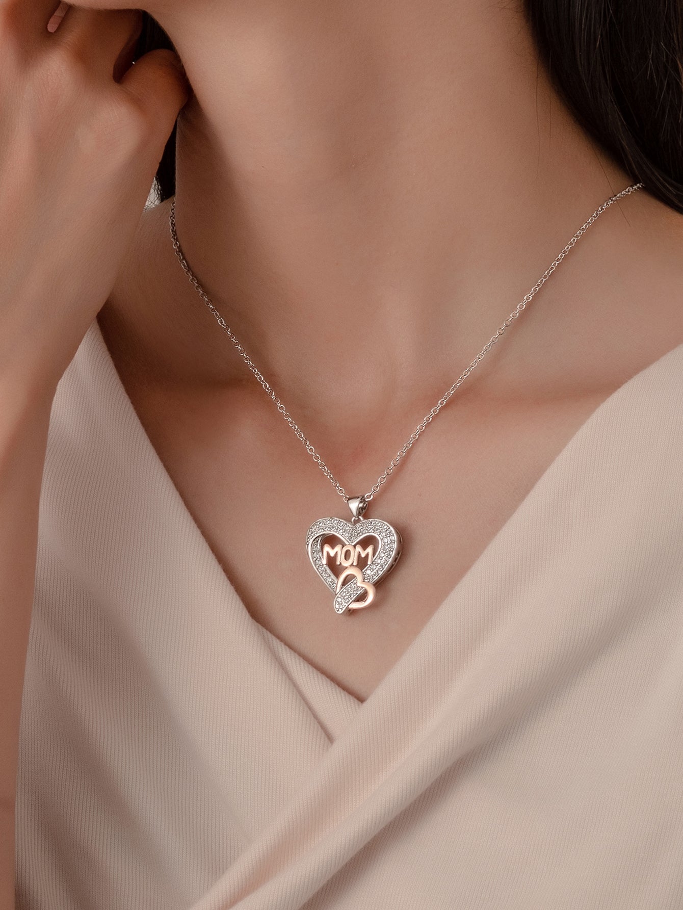 Design double heart necklace with apple rose gift box, holiday gift for mom, grandma, grandmother, holiday gift for family on Mother's Day, daily holiday gift, Christmas, Thanksgiving, Valentine's Day, anniversary gift, women's necklace, women's jewelry g